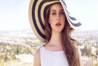 Lana Del Rey Rahasia Tubuh Bugar Dengan Latihan Kekuatan